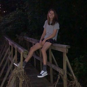 Meet your Posher, Kelsie